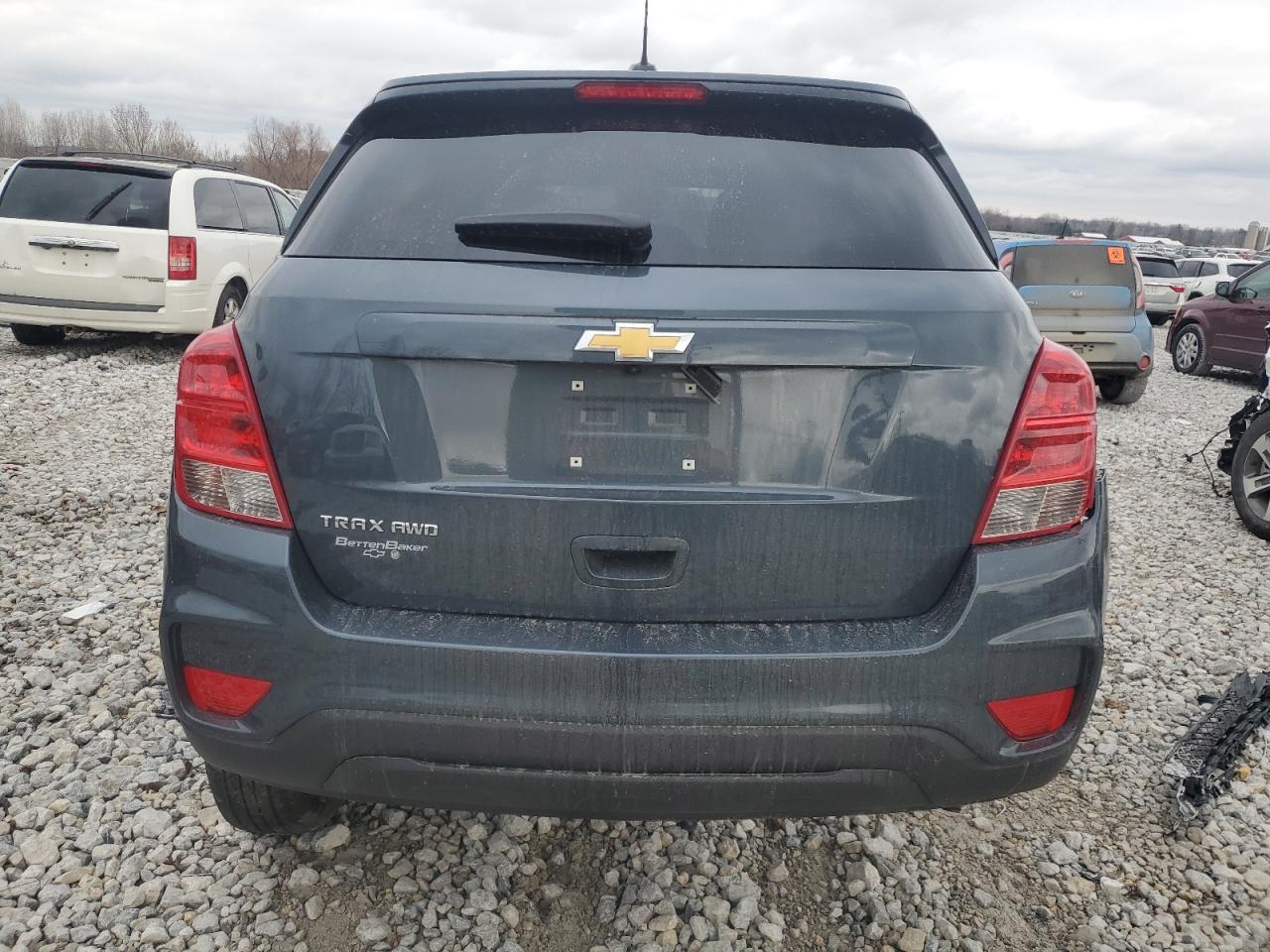 2022 Chevrolet Trax - Image 6