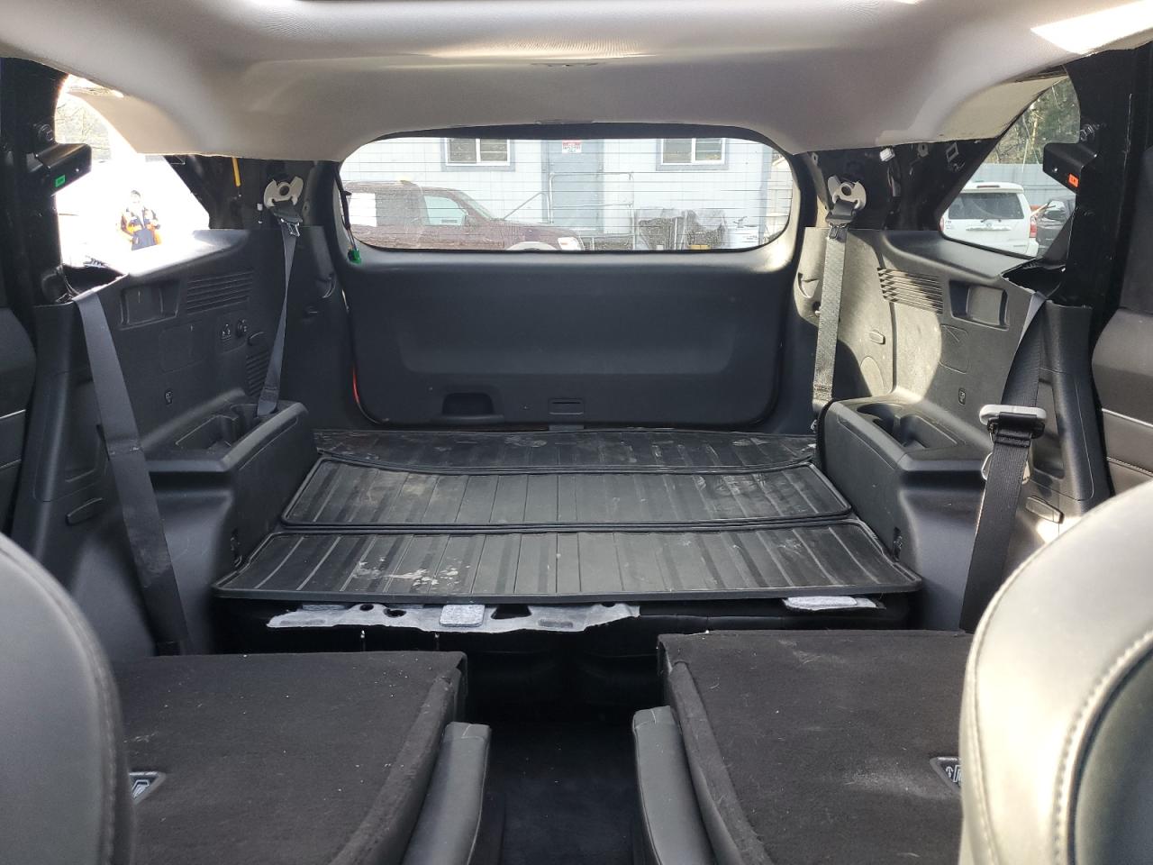 2022 Kia Sorento - Image 10