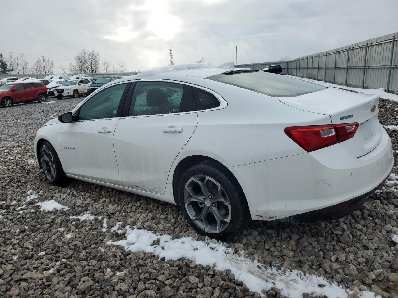 VIN 1G1ZD5ST7RF172822 2024 CHEVROLET MALIBU no.2