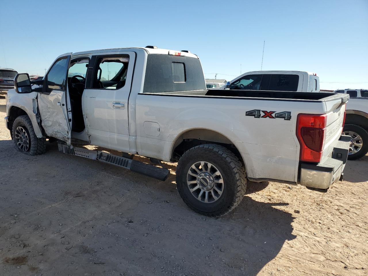 2022 Ford F250 - Image 2