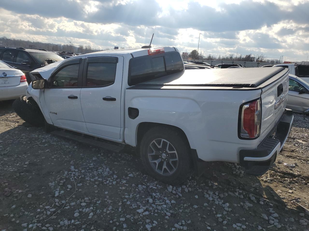 2022 GMC Canyon - Image 2