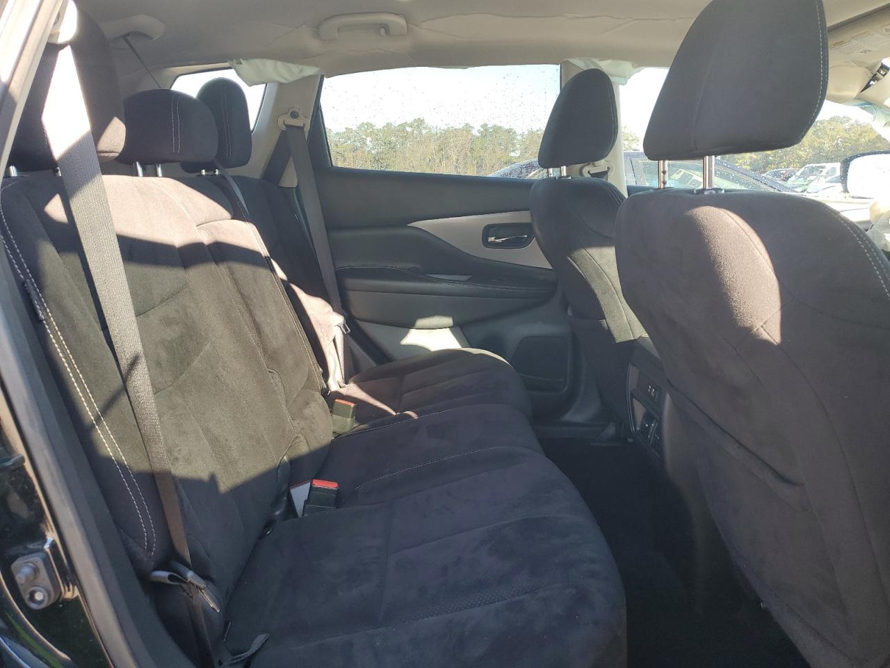 2019 Nissan Murano - Image 11