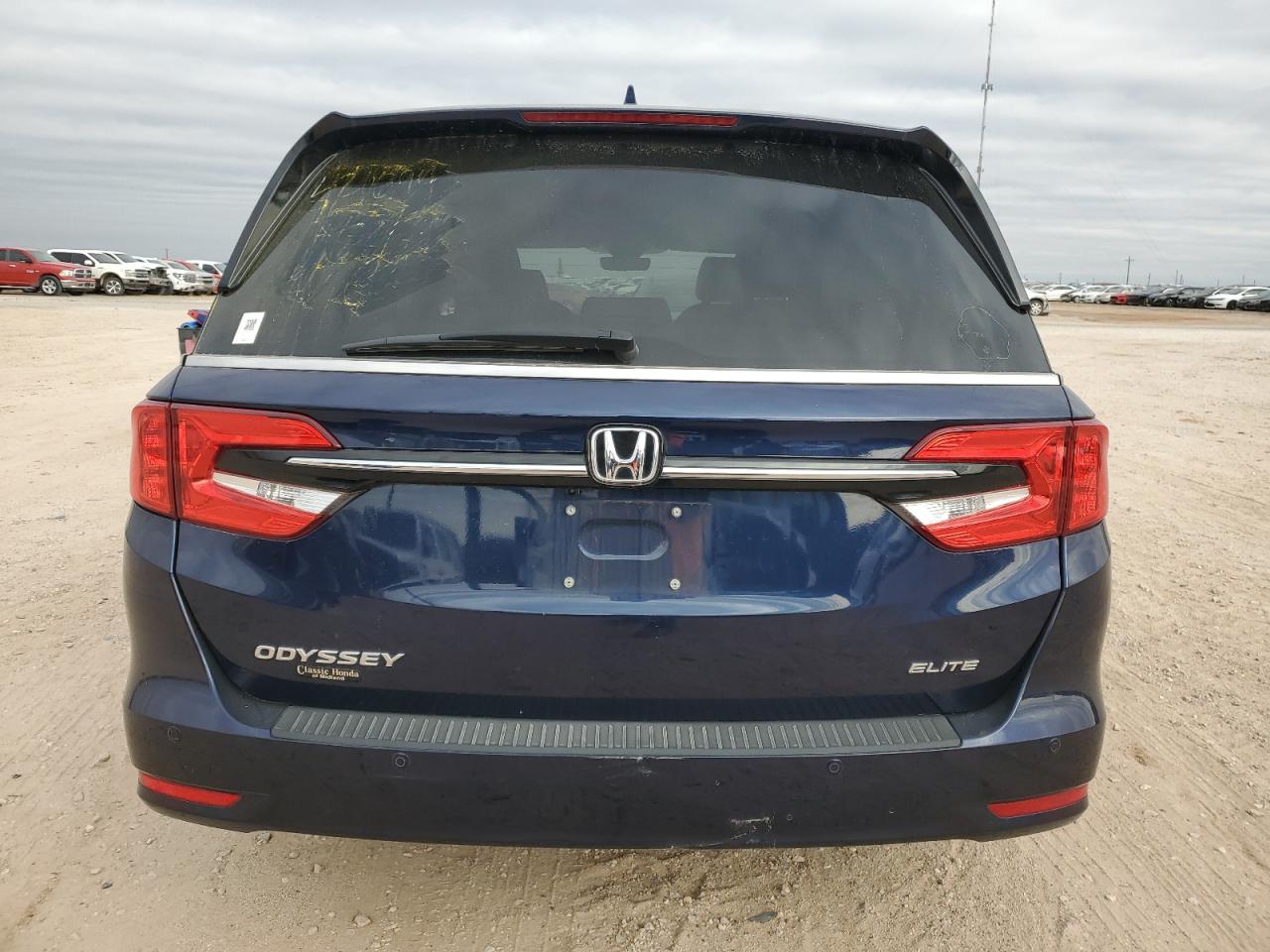2022 Honda Odyssey - Image 6