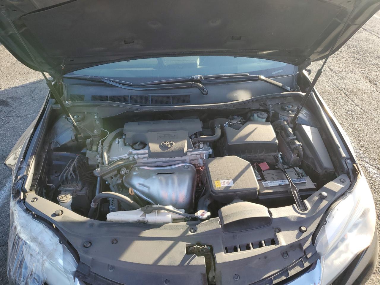 2017 Toyota Camry - Image 11