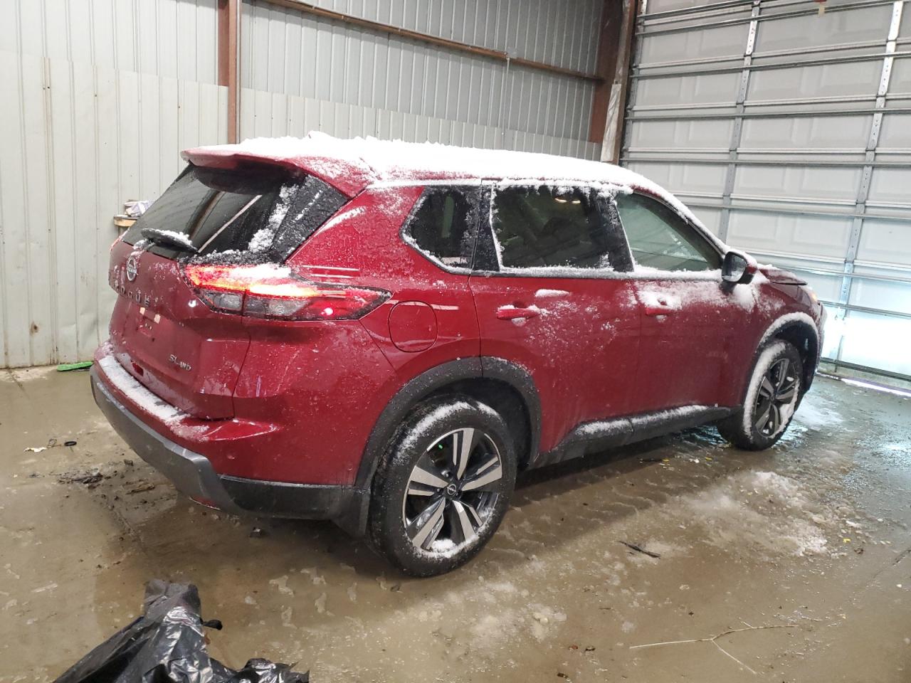 2024 Nissan Rogue - Image 3