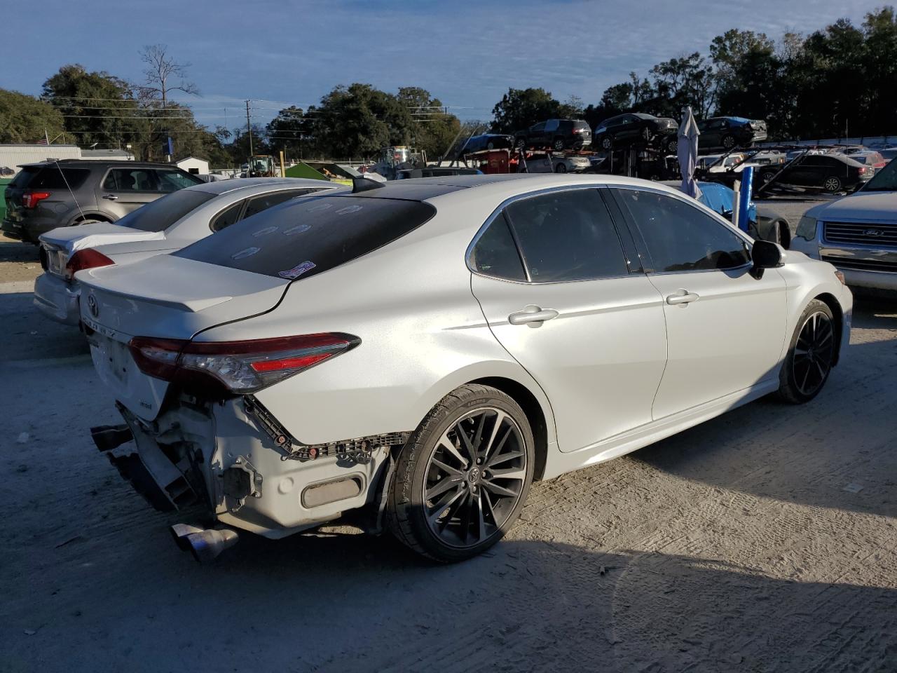 2018 Toyota Camry - Image 3