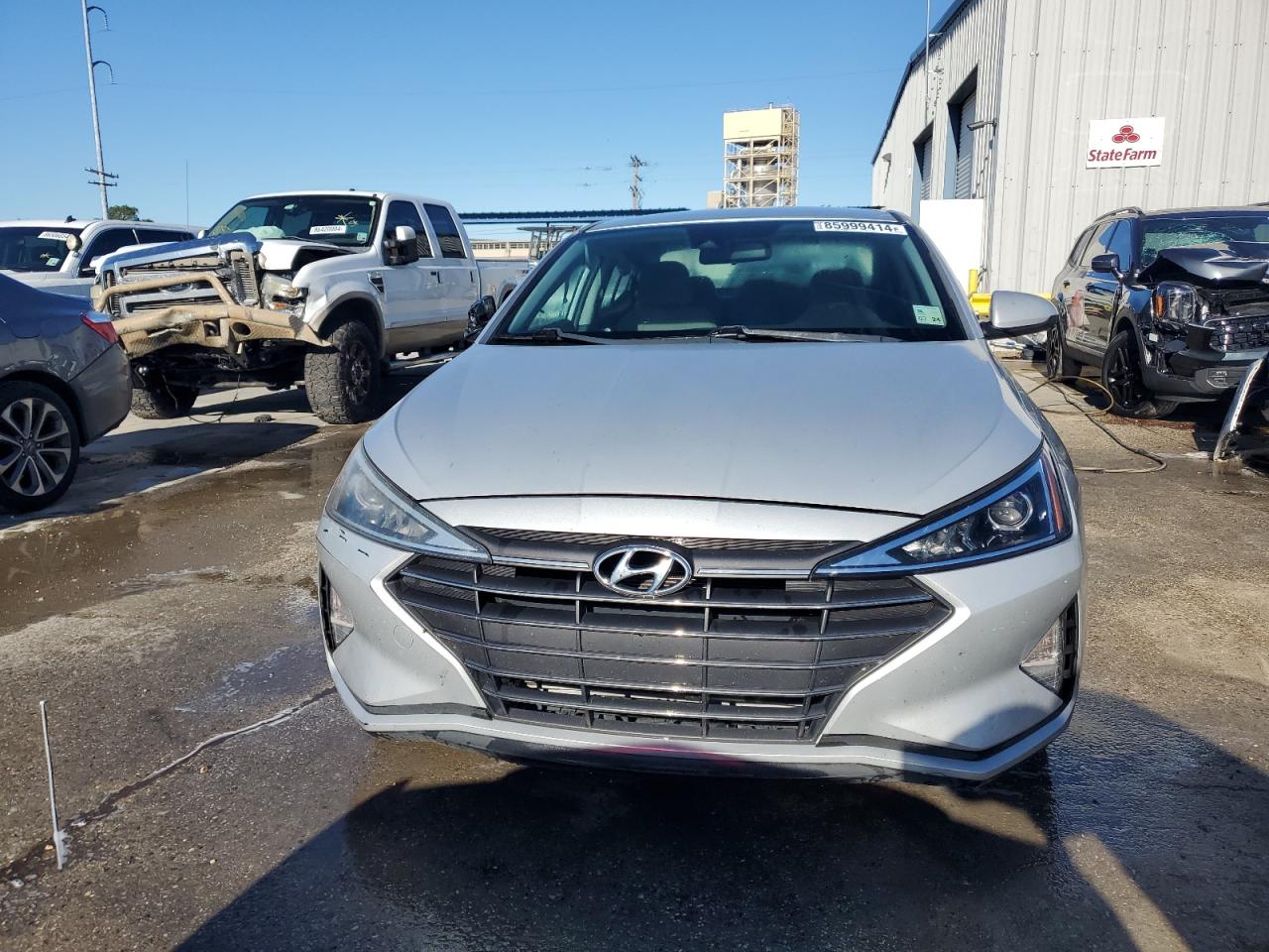 2019 Hyundai Elantra - Image 5