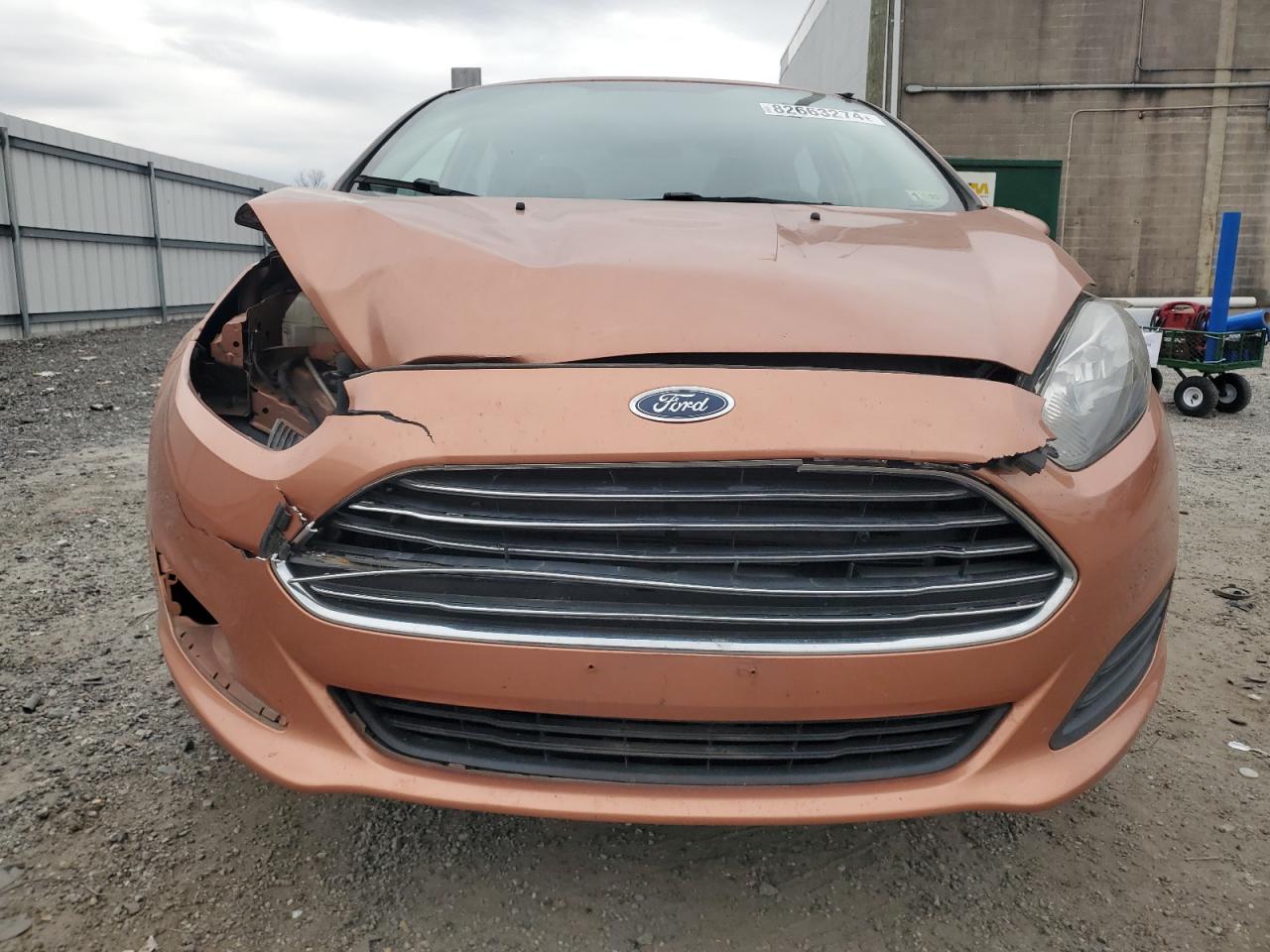 VIN 3FADP4BJ9HM103586 2017 FORD FIESTA no.5