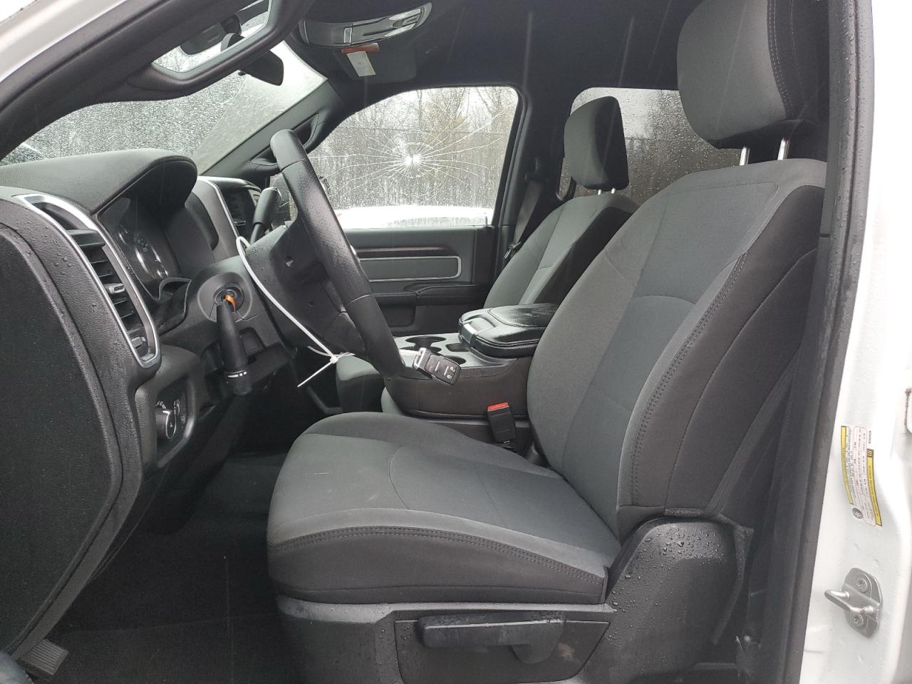 2021 RAM 2500 - Image 7