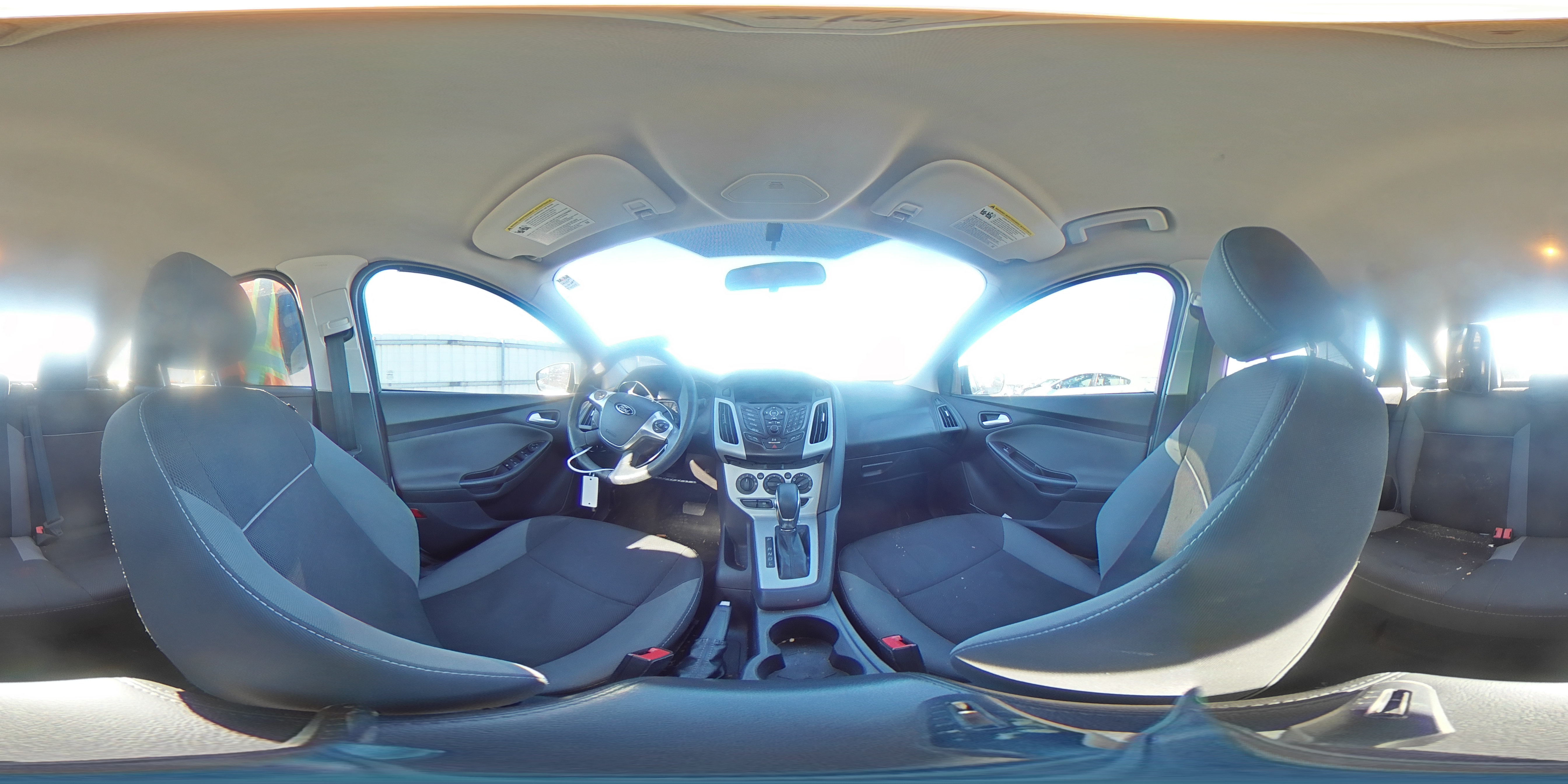 2014 Ford Focus - Image 13