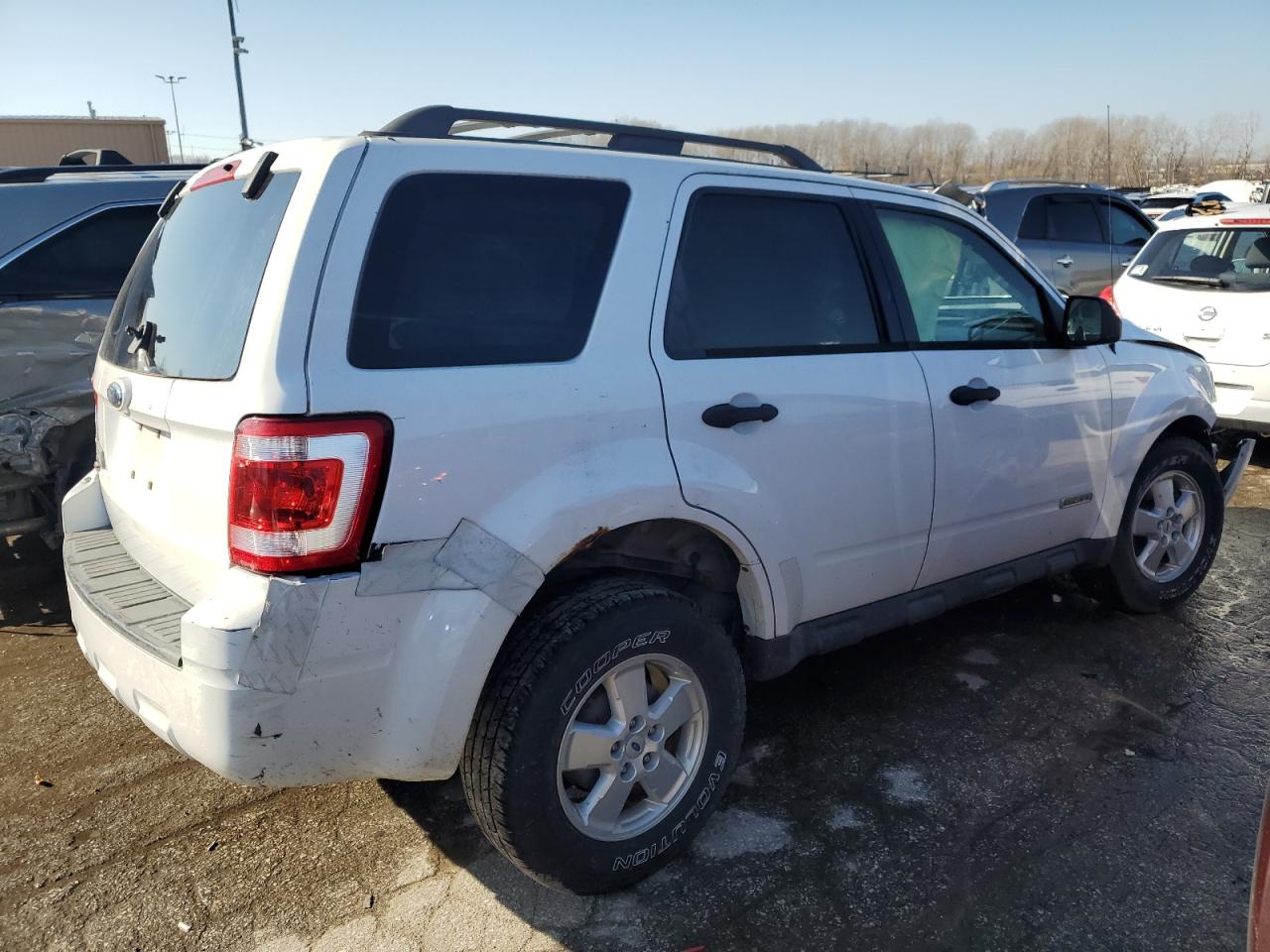2008 Ford Escape - Image 3