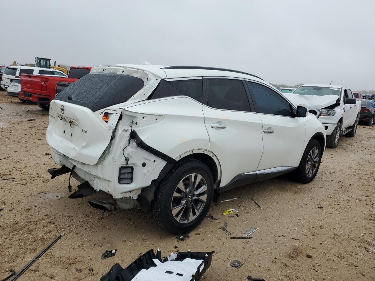 2016 Nissan Murano - Image 3