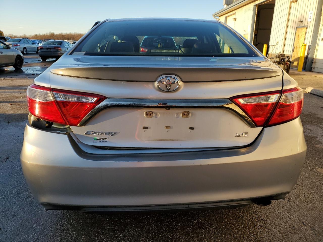 2016 Toyota Camry - Image 6