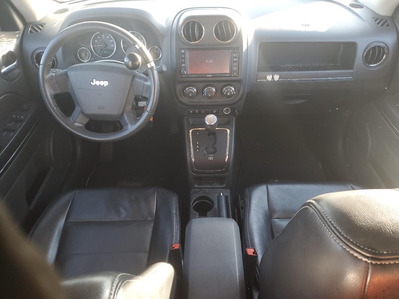 2010 Jeep Liberty (Patriot) - Image 8