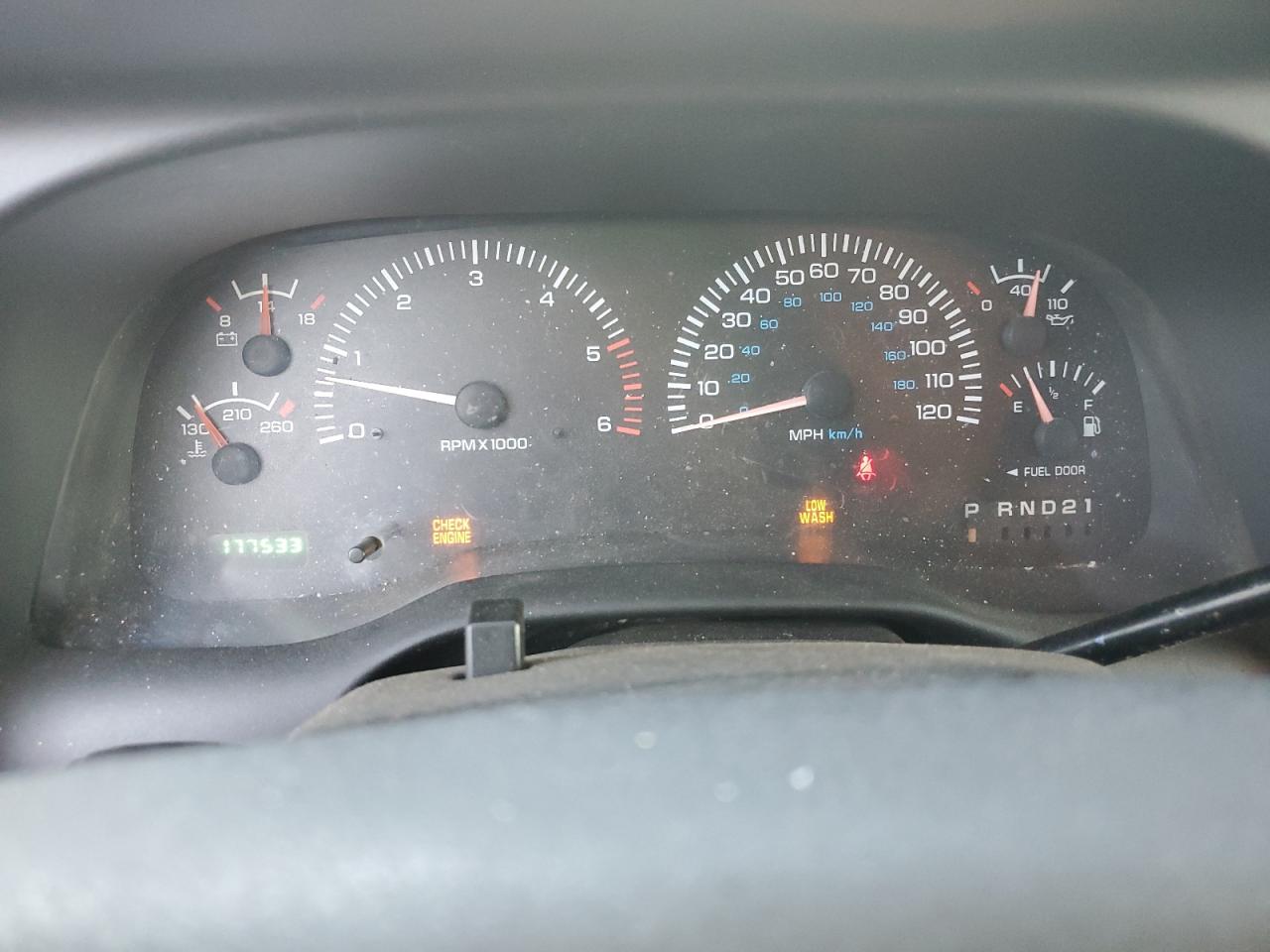 1999 Dodge RAM - Image 9