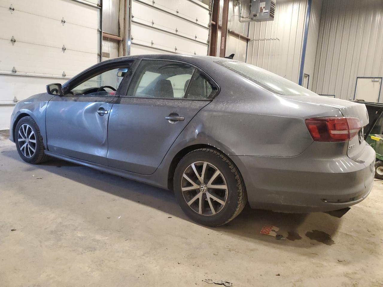 VIN 3VWD67AJ5GM344685 2016 VOLKSWAGEN JETTA no.2