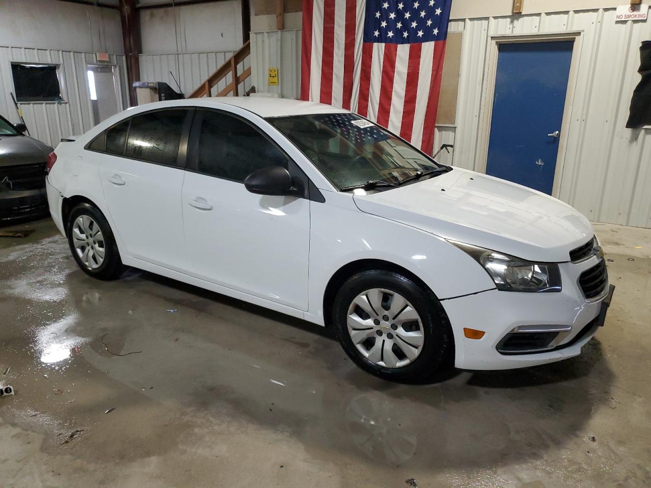 VIN 1G1PA5SH4F7165229 2015 CHEVROLET CRUZE no.4