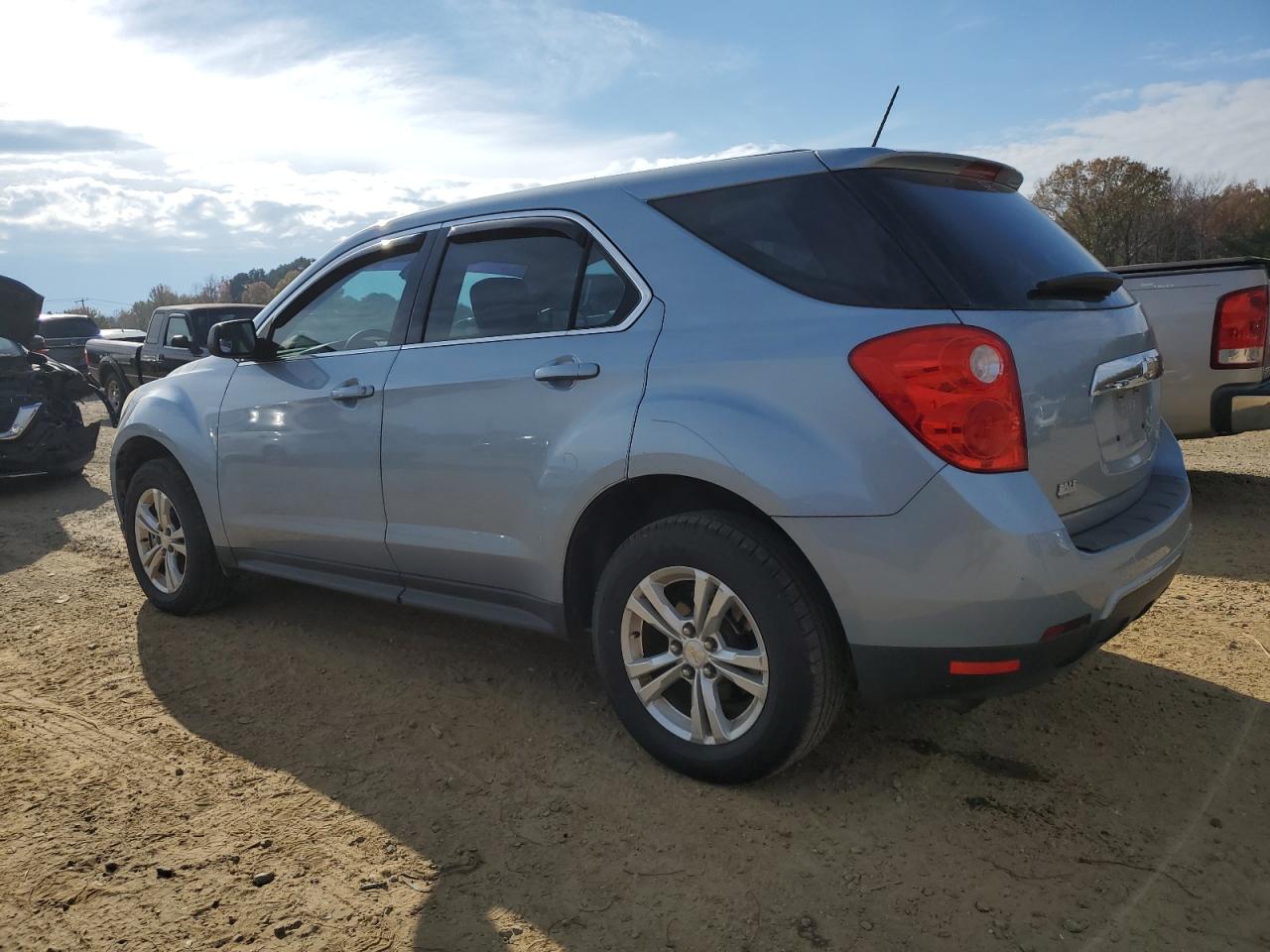 2015 Chevrolet Equinox - Image 2