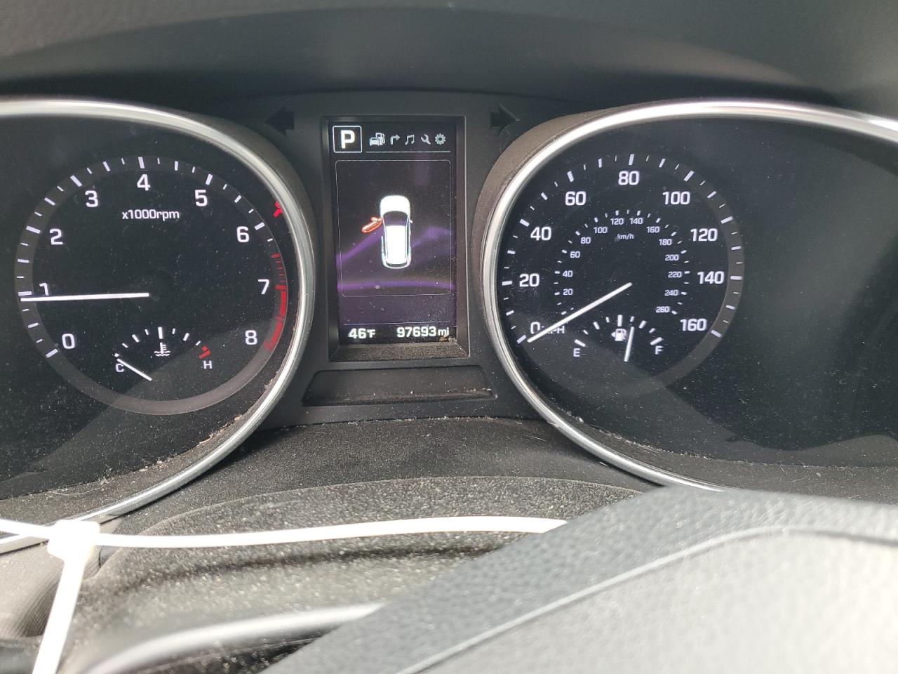 2018 Hyundai Santa Fe - Image 9