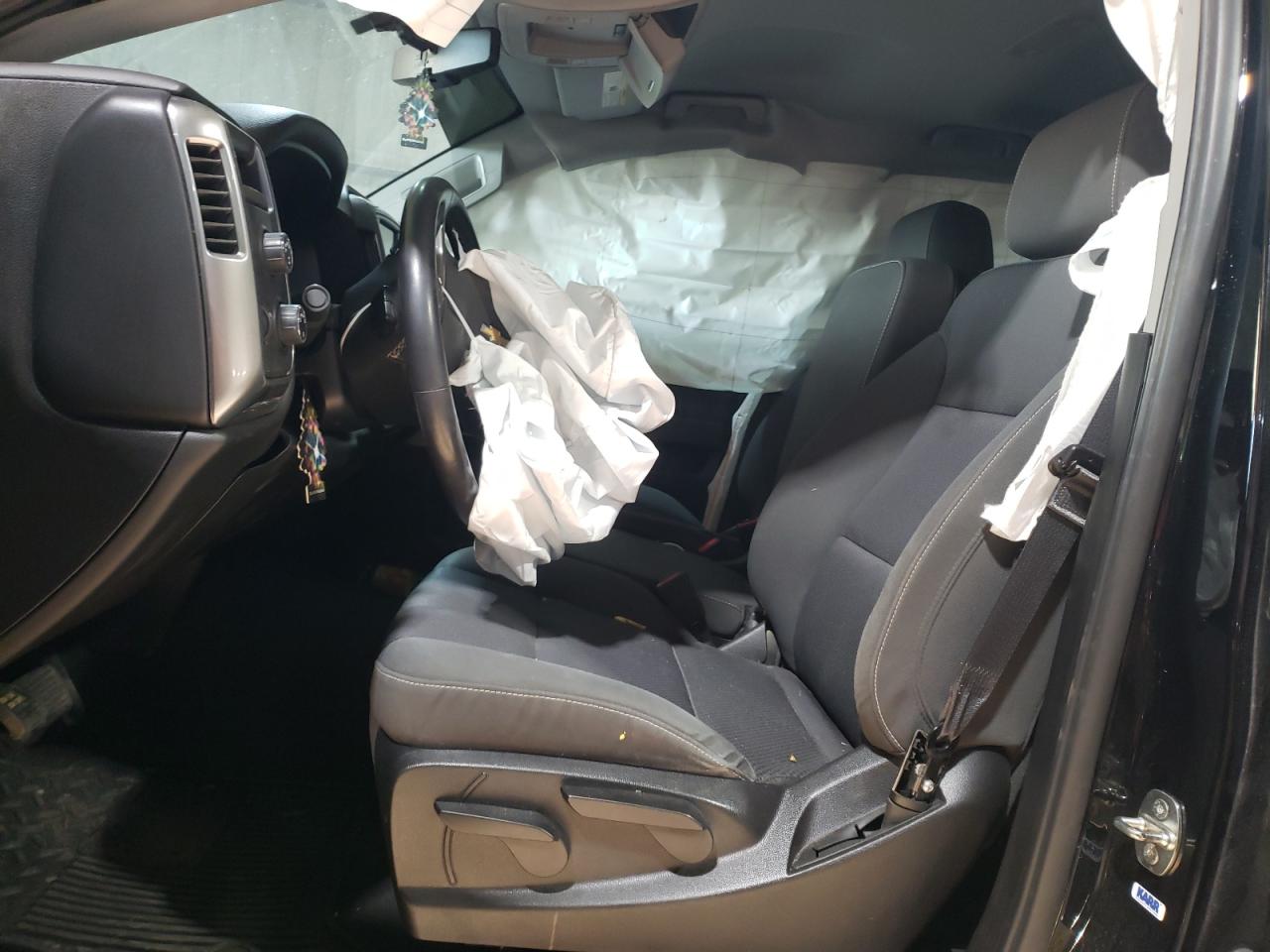 2019 Chevrolet Silverado - Image 7