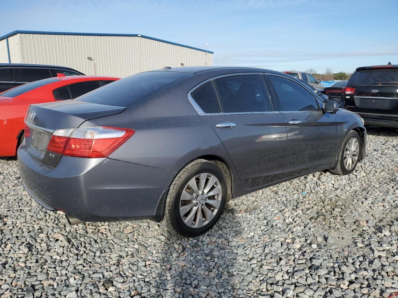 VIN 1HGCR3F88EA011851 2014 HONDA ACCORD no.3