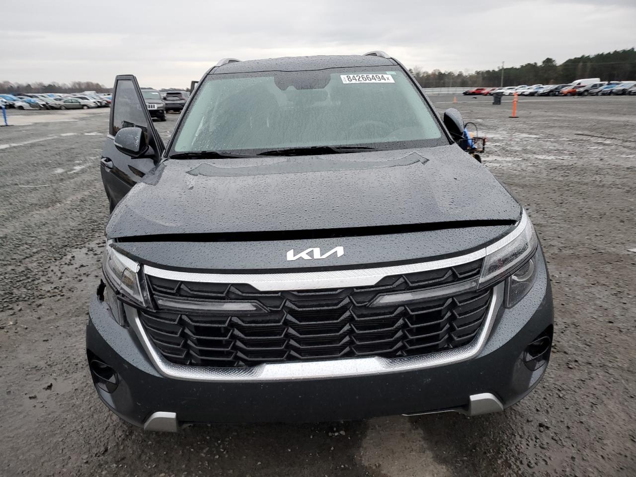 2024 Kia Seltos - Image 5