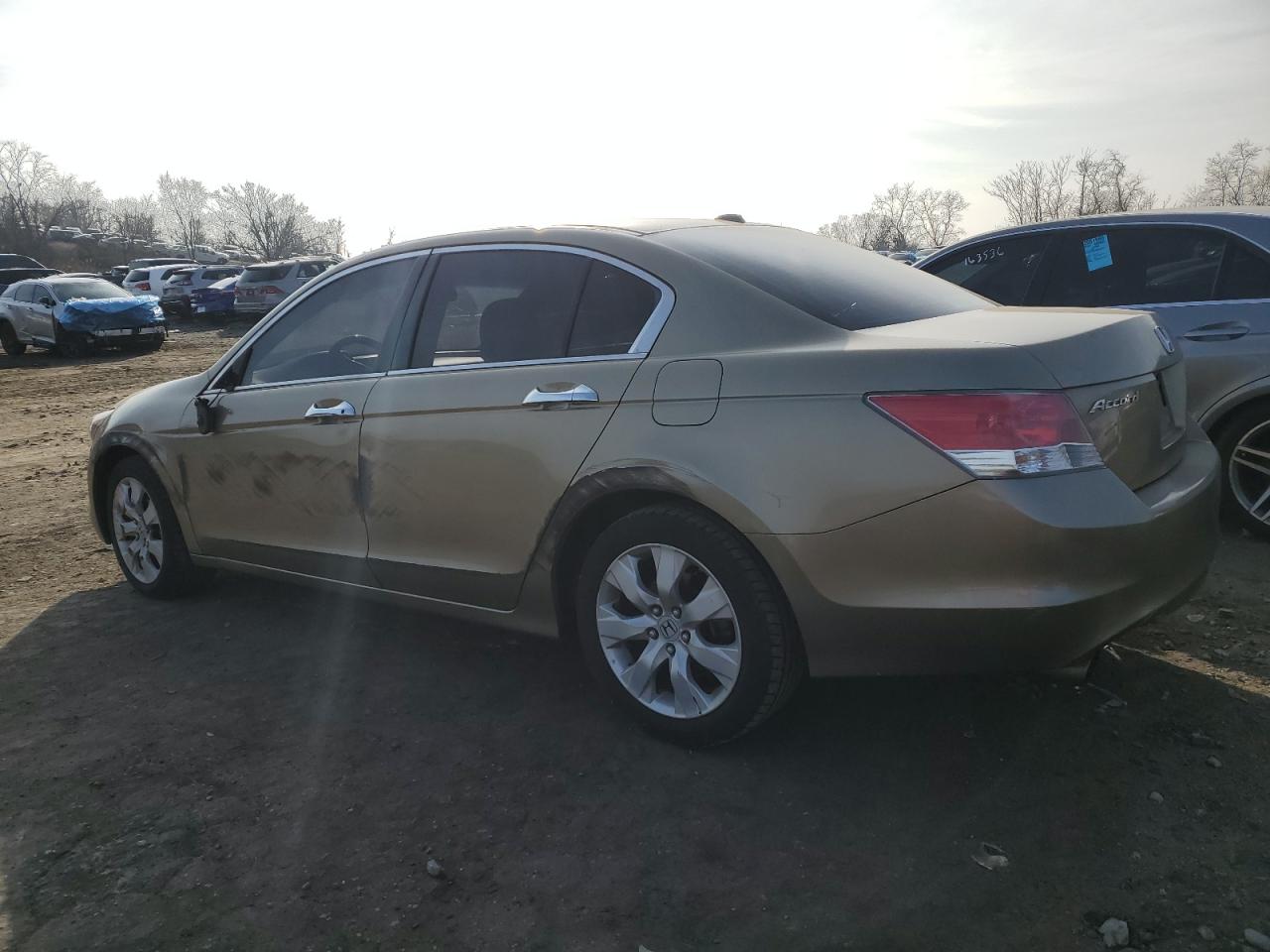 2009 Honda Accord - Image 2