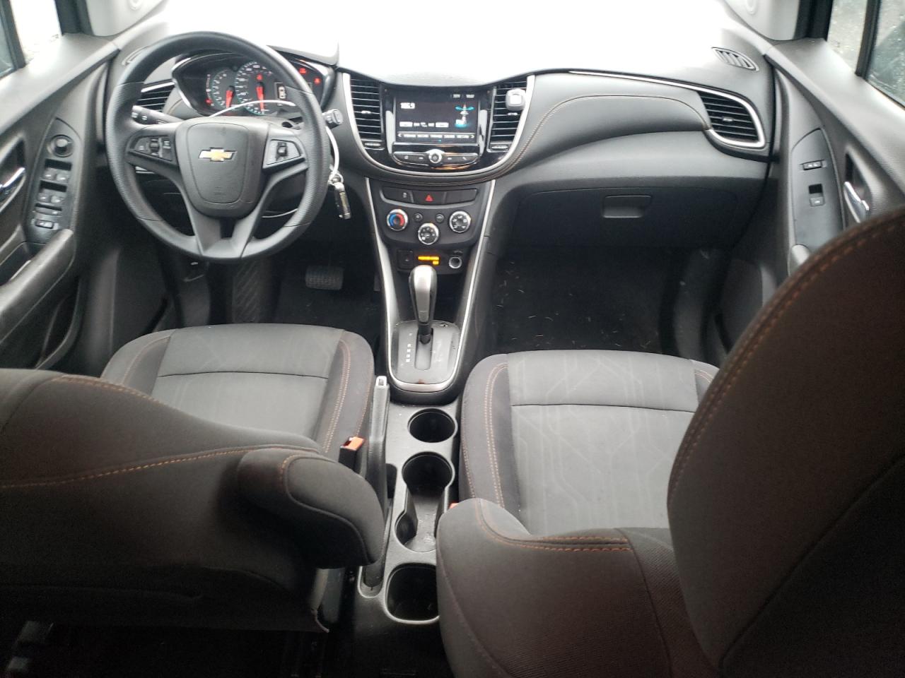 2017 Chevrolet Trax - Image 8