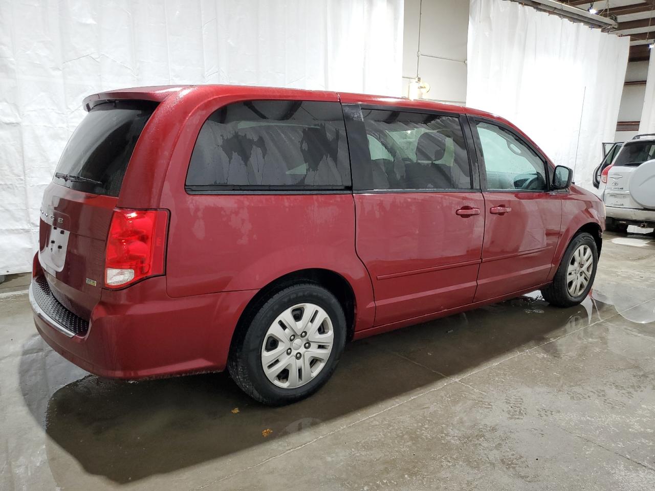 2014 Dodge Caravan - Image 3