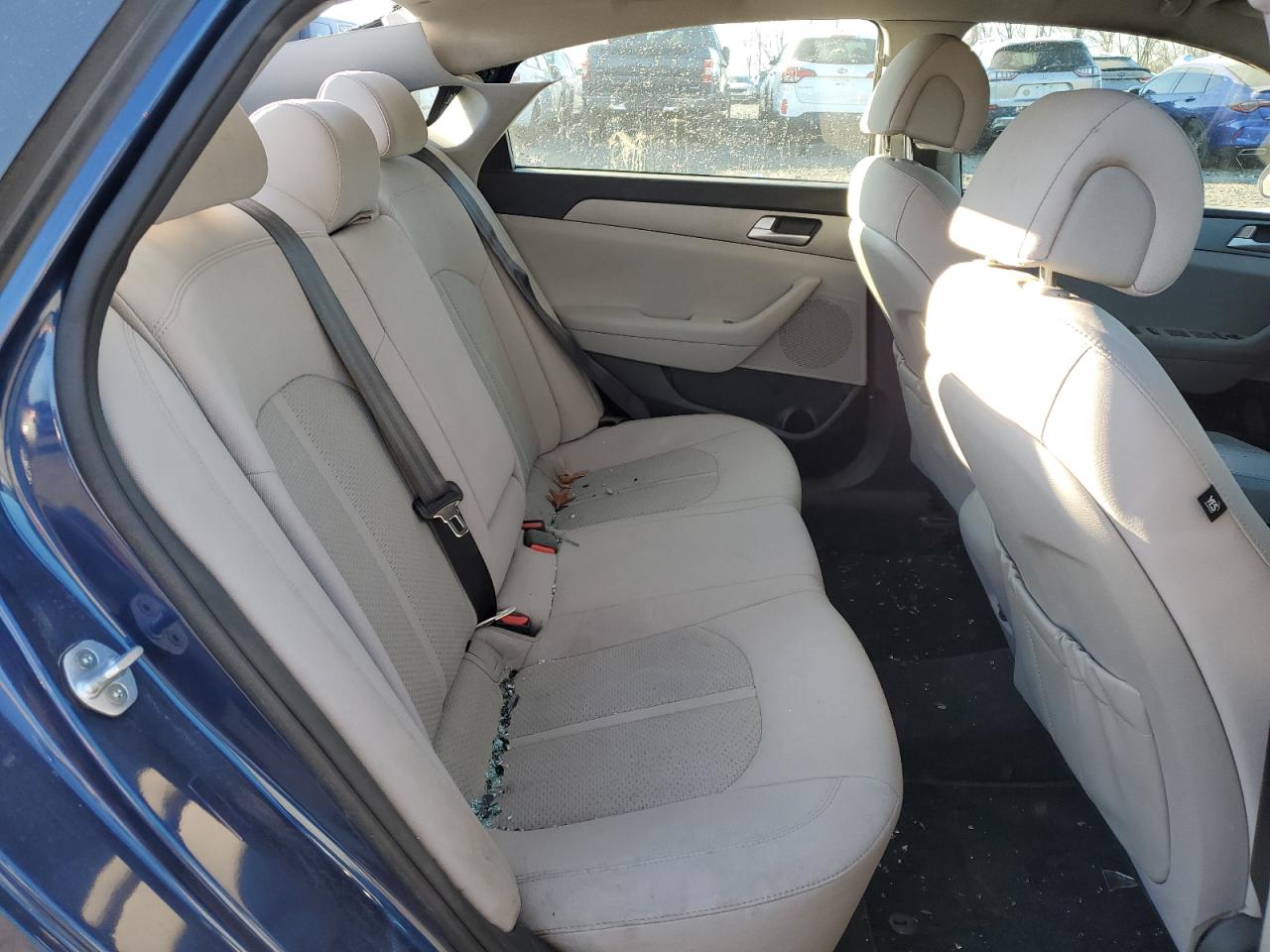 2015 Hyundai Sonata - Image 10