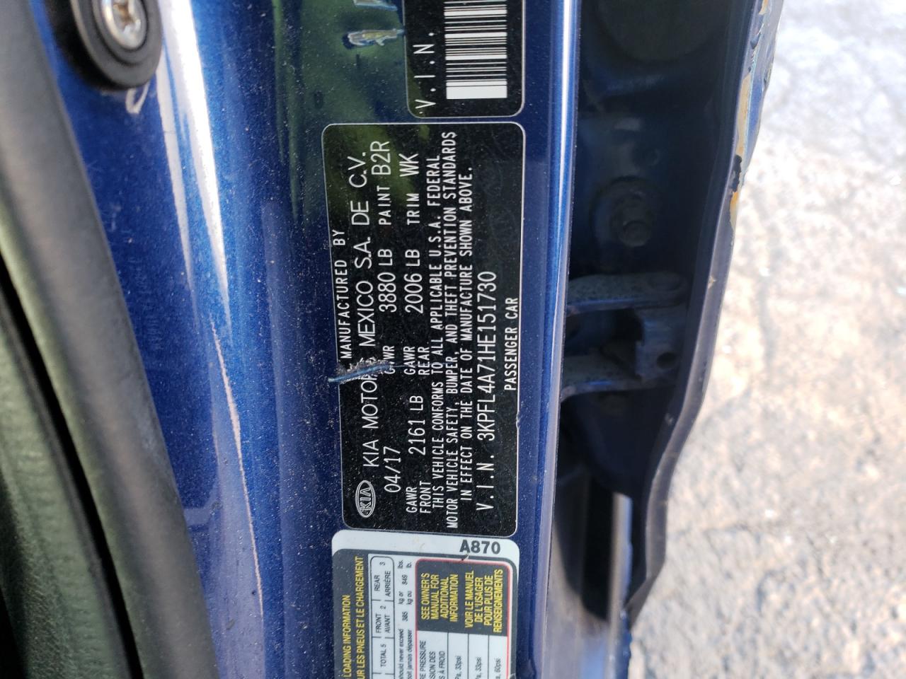 2017 Kia Forte - Image 13