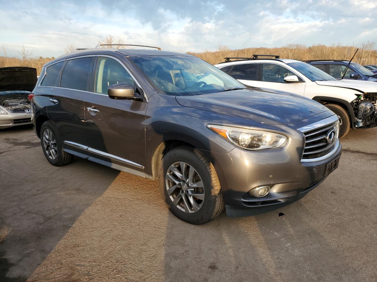 VIN 5N1AL0MM2DC309011 2013 INFINITI JX35 no.4