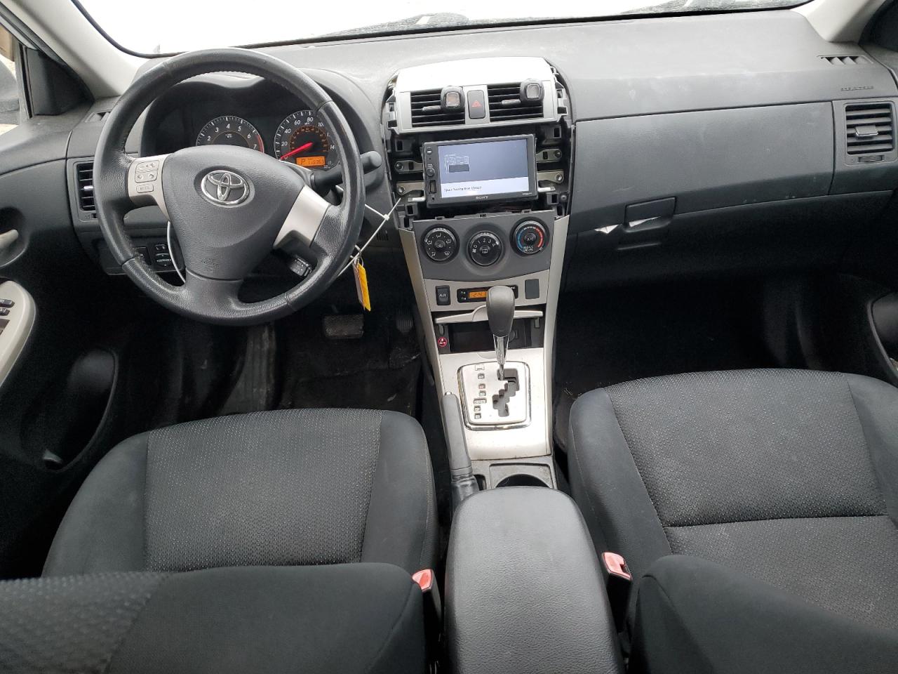 2010 Toyota Corolla - Image 8