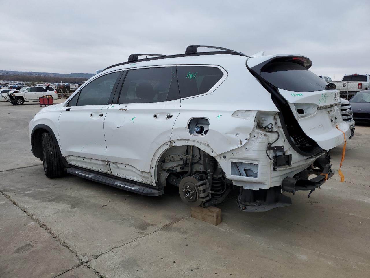 2022 Hyundai Santa Fe - Image 2
