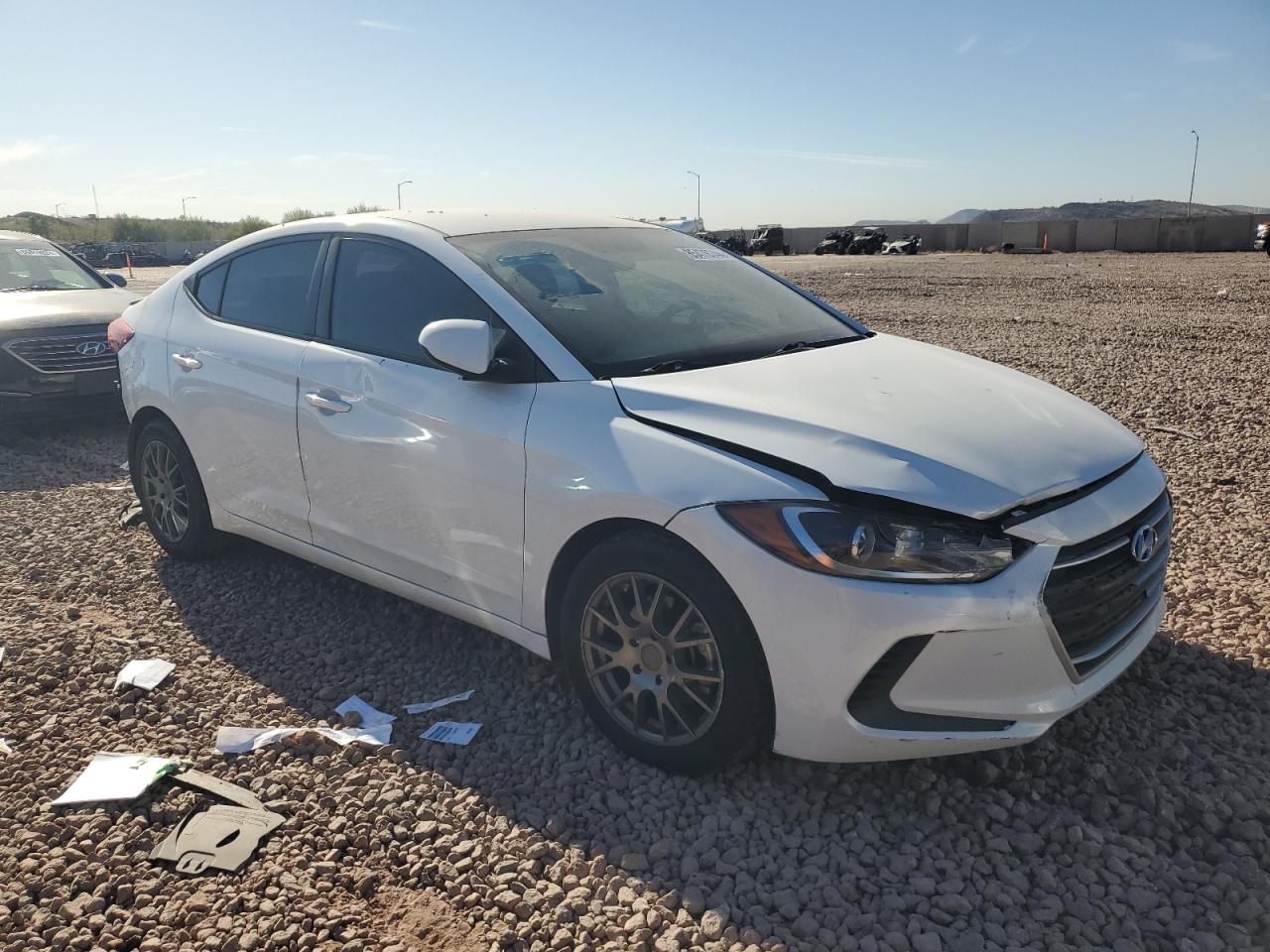 VIN 5NPD84LFXJH395908 2018 HYUNDAI ELANTRA no.4