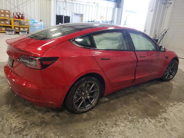  TESLA MODEL 3 2022 Czerwony