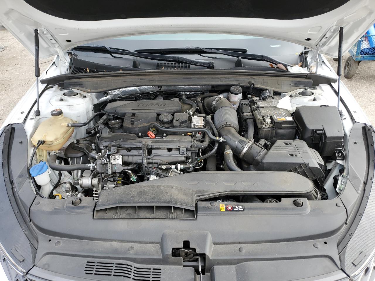 2024 Kia K5 - Image 11
