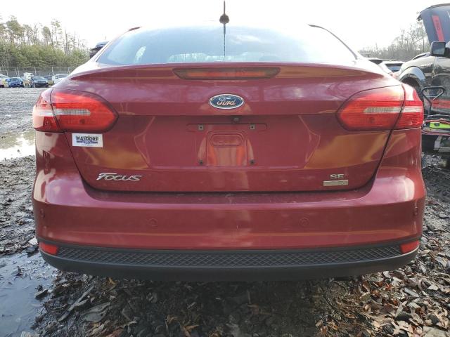  FORD FOCUS 2015 Czerwony