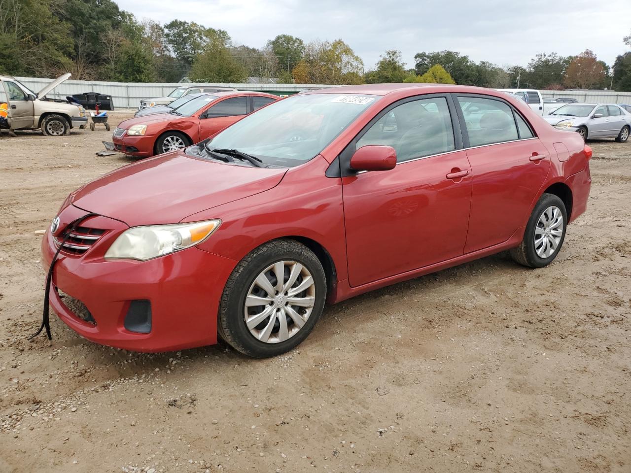 VIN 5YFBU4EEXDP212229 2013 TOYOTA COROLLA no.1