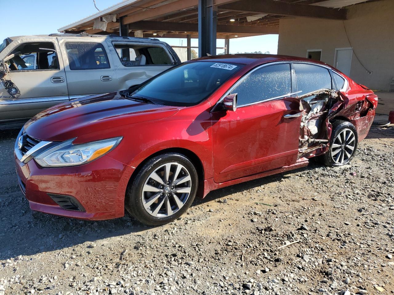 2017 Nissan Altima - Image 1