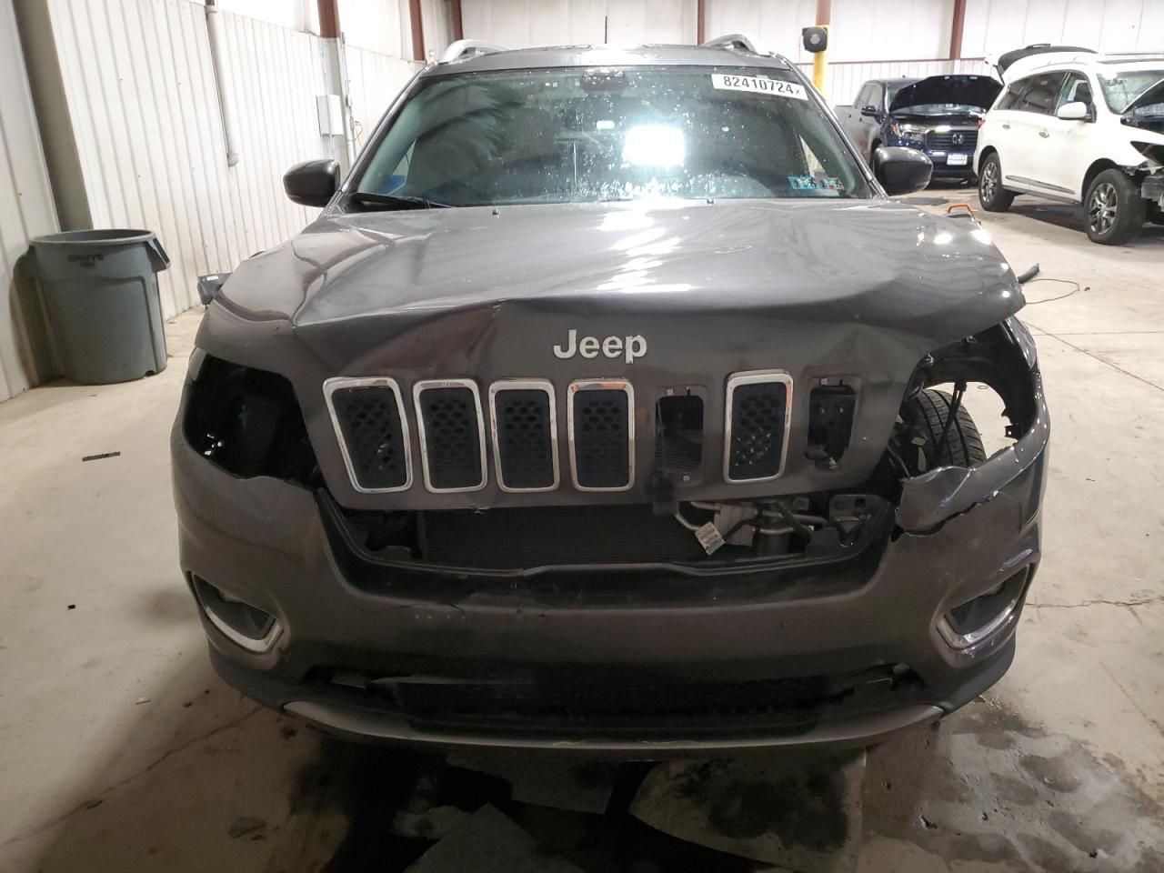 2019 Jeep Grand Cherokee - Image 5