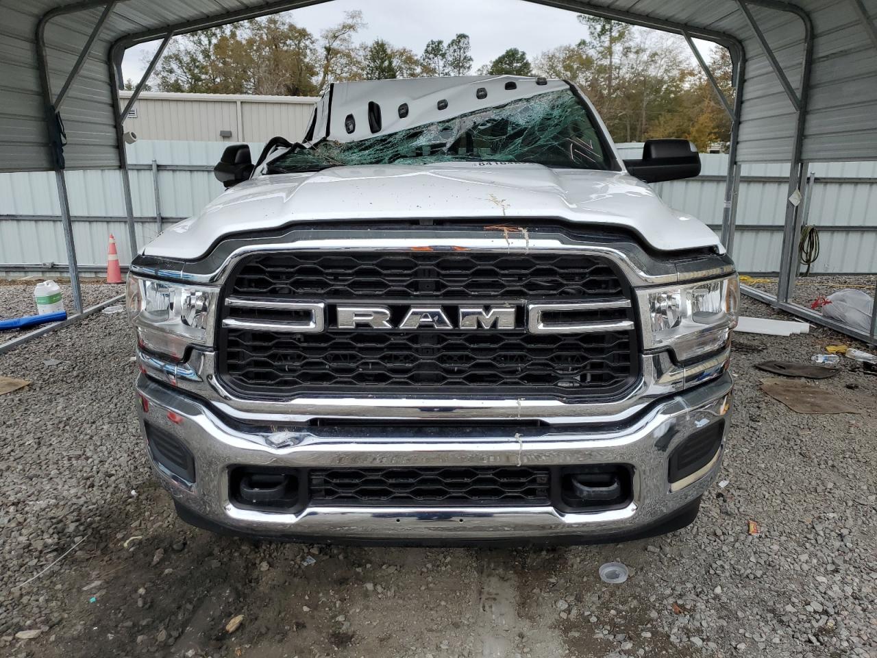 2020 RAM 2500 - Image 5