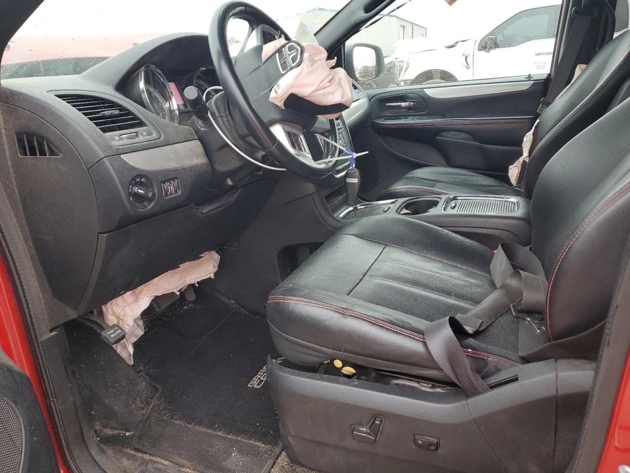 2016 Dodge Grand Caravan R/T VIN: 2C4RDGEG9GR265235 Lot: 86391604