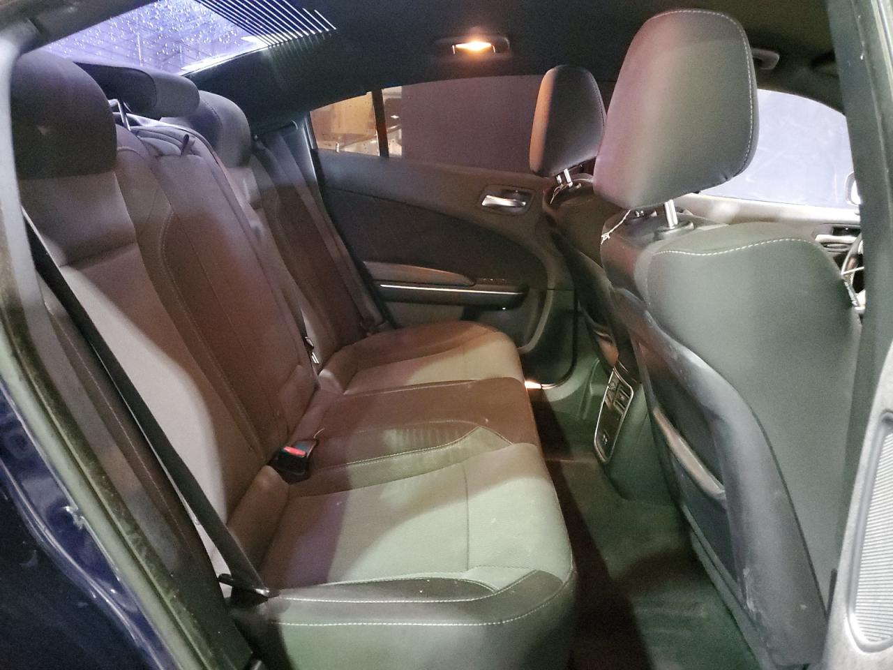 2015 Dodge Charger - Image 10