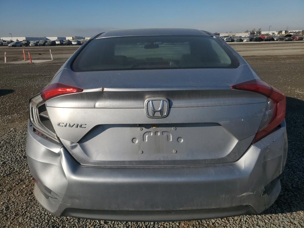 VIN 19XFC2F53HE062673 2017 HONDA CIVIC no.6