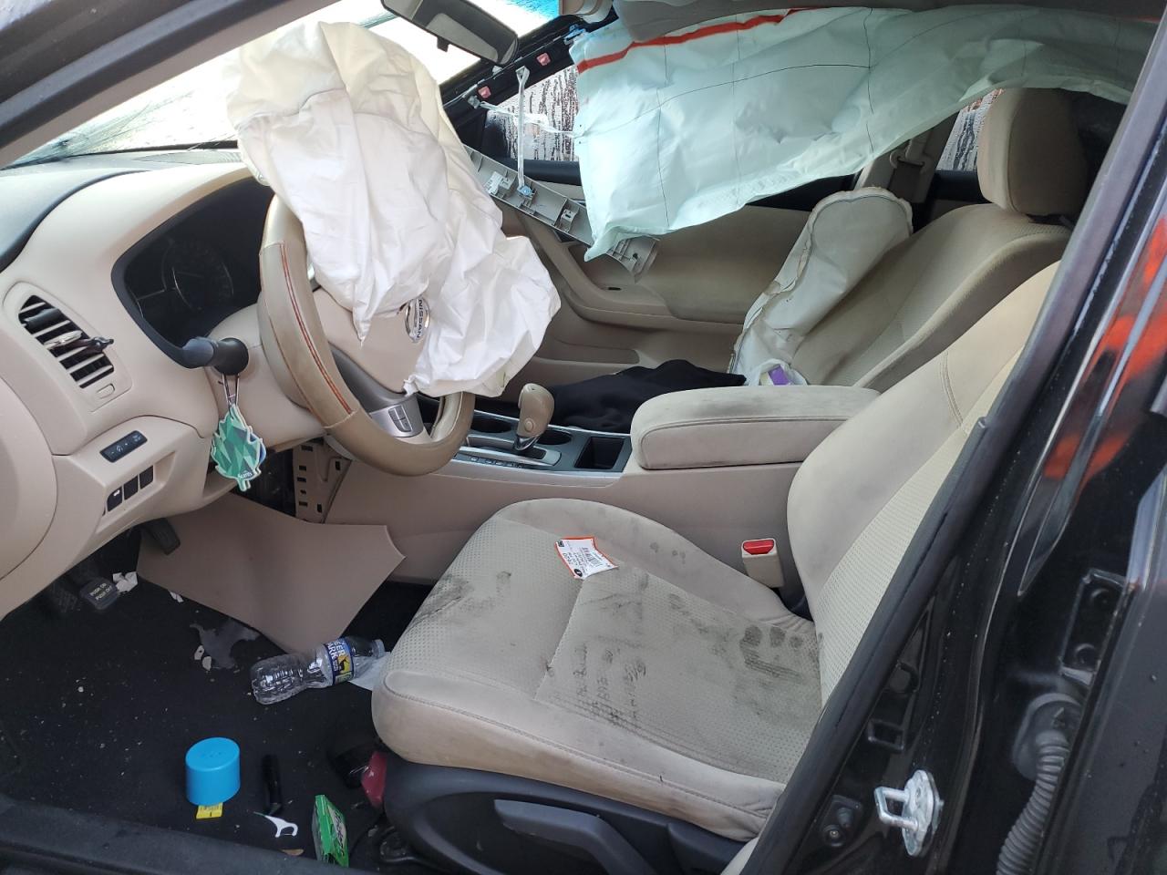 2015 Nissan Altima 2.5 VIN: 1N4AL3AP0FC124162 Lot: 81229545