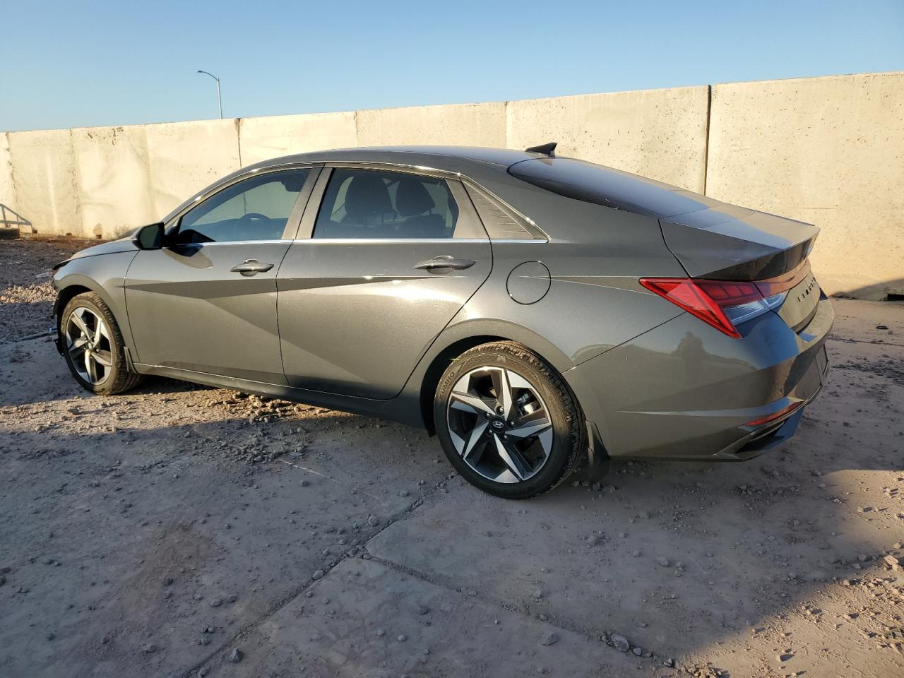 VIN KMHLP4AG9PU585171 2023 HYUNDAI ELANTRA no.2