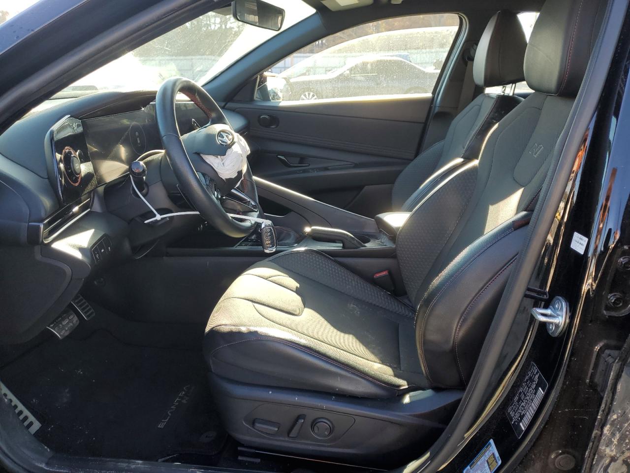 2023 Hyundai Elantra - Image 7