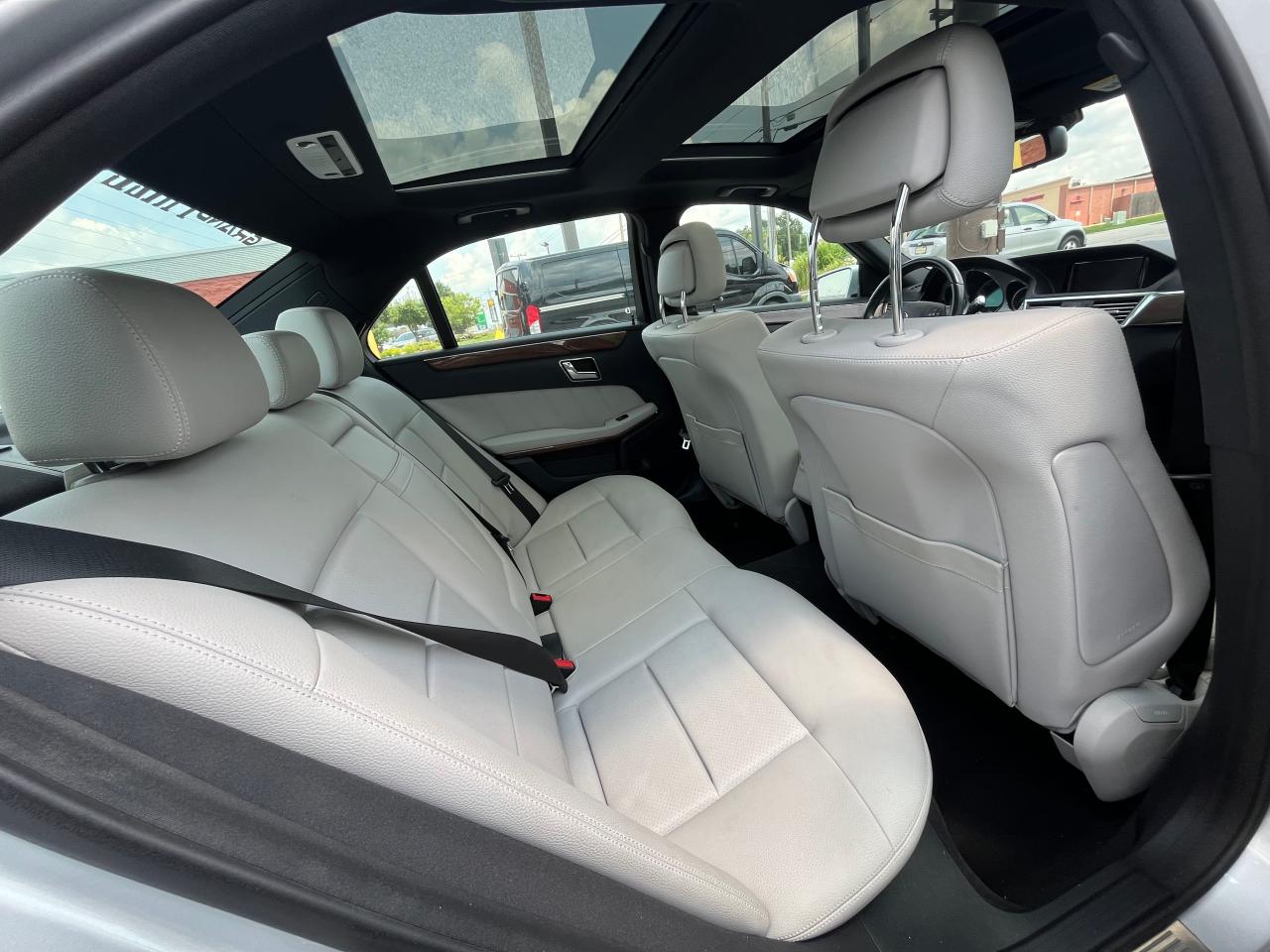 2010 Mercedes-Benz E 350 VIN: WDDHF5GB2AA241873 Lot: 85170524