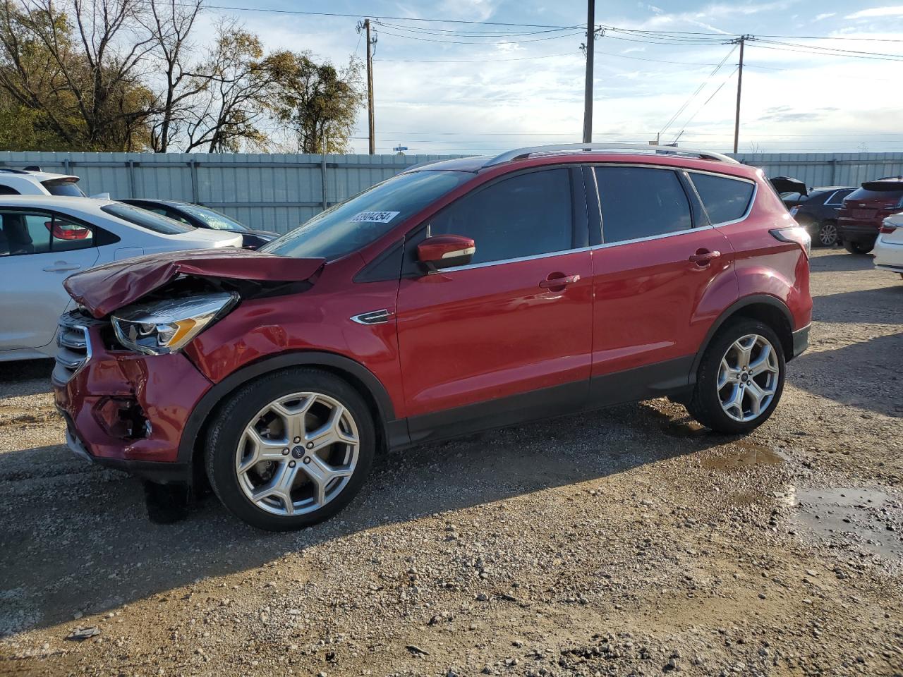 VIN 1FMCU0J98HUC65280 2017 FORD ESCAPE no.1